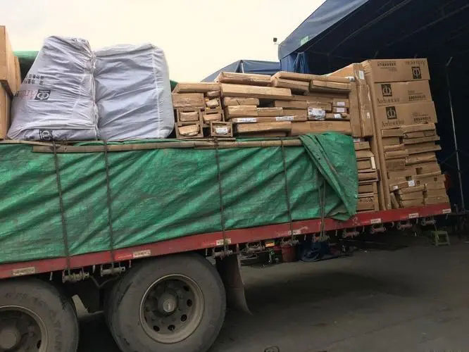 石龙家具托运